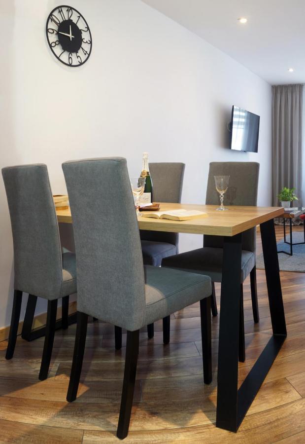 Kamienica Na Nowo Apartamenty Мронгово Екстериор снимка