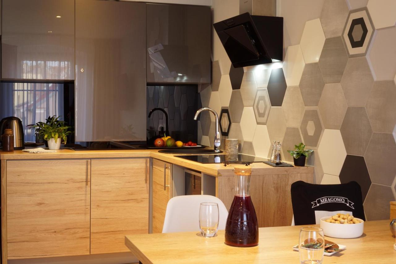 Kamienica Na Nowo Apartamenty Мронгово Екстериор снимка